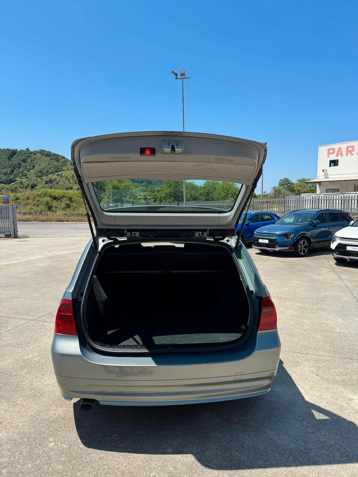 Bmw 320 320d cat Touring Eletta