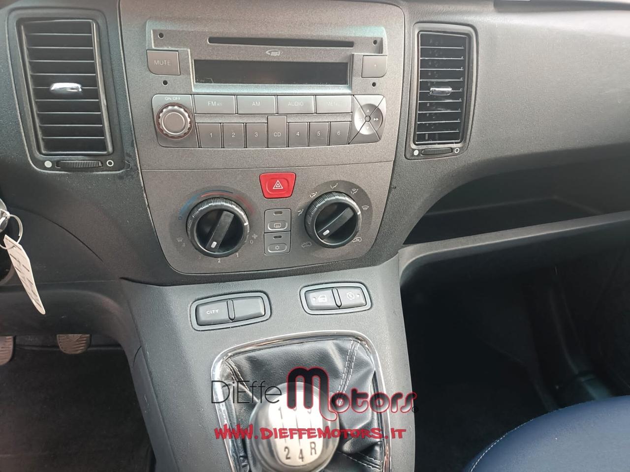 Lancia MUSA 1.3 Mjt 16V 95 CV S&S DPF Oro