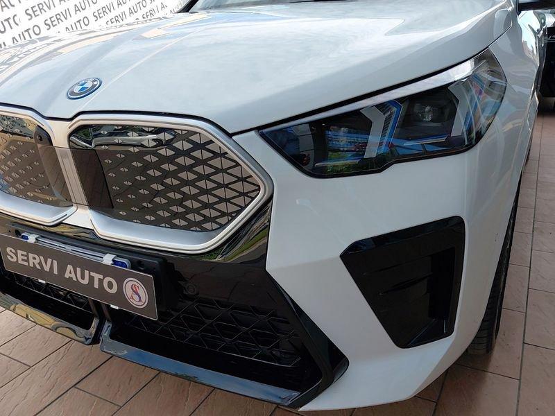 BMW iX2 xDrive 30 M Sport