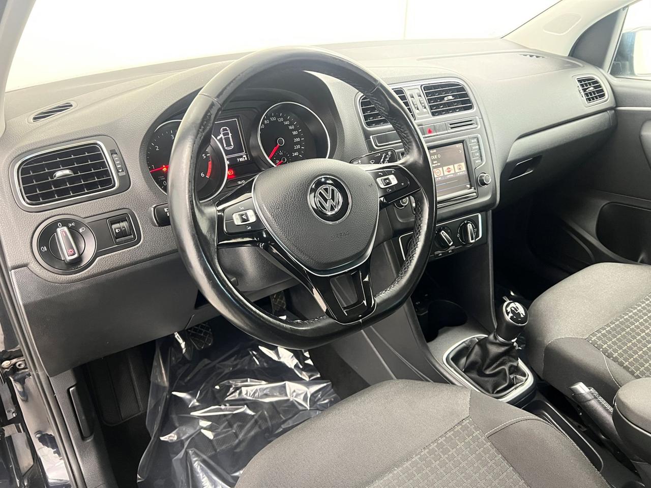 VOLKSWAGEN Polo V 2014 Polo 5p 1.4 tdi Comfortline 75cv