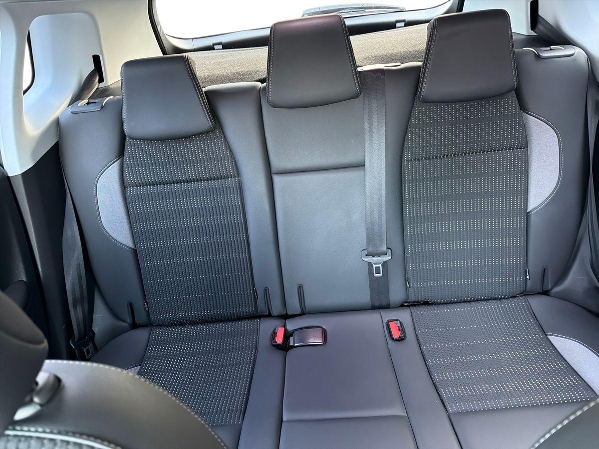 PEUGEOT 2008 1.2 puretech Allure 82cv my16