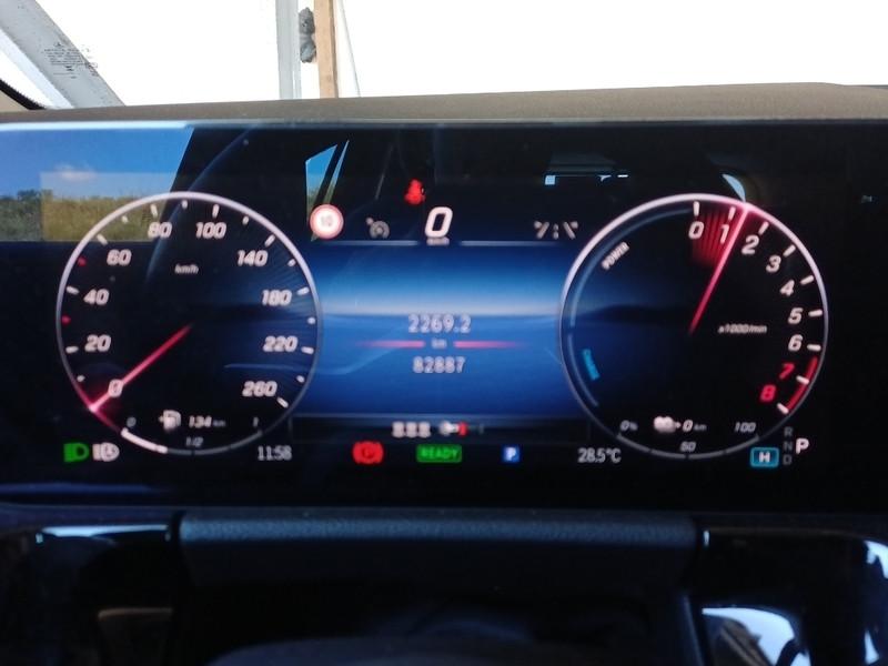 MERCEDES-BENZ GLA 250 E PLUG-IN AUTO PROGRESSIVE ADVANCED CROSSOVER