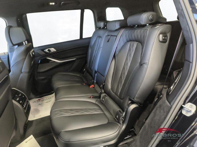 BMW X7 M60i xDrive Exclusive Package