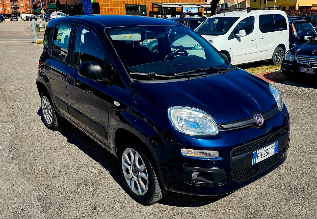 Fiat Panda 0.9 TwinAir Turbo Natural Power Lounge