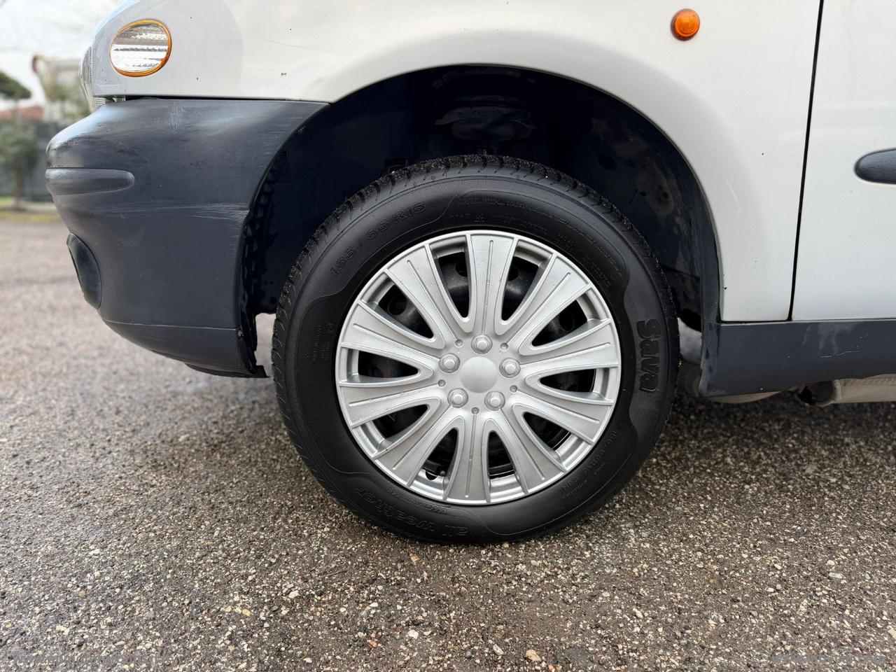 FIAT Multipla 100 16V bipower ELX