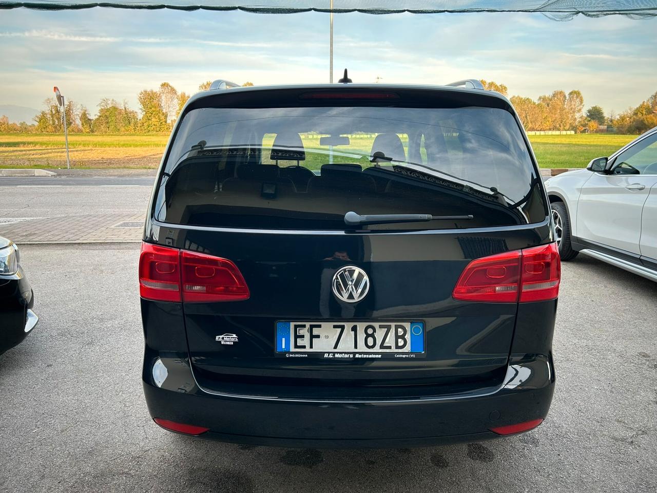 VW TOURAN 2.0 TDI 140CV DSG HIGHLINE 7 POSTI