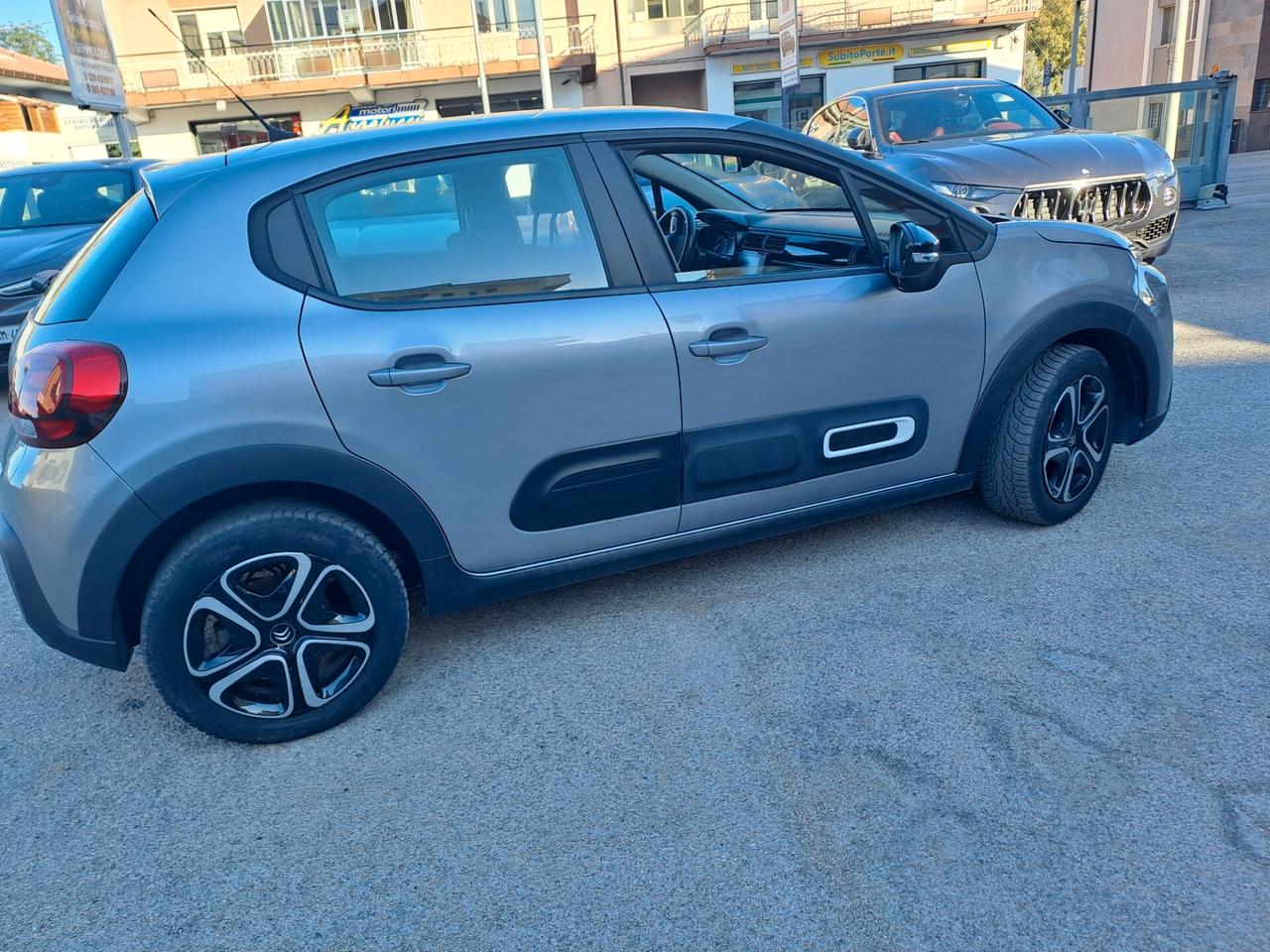 Citroen C3 BlueHDi 100 S&S Shine