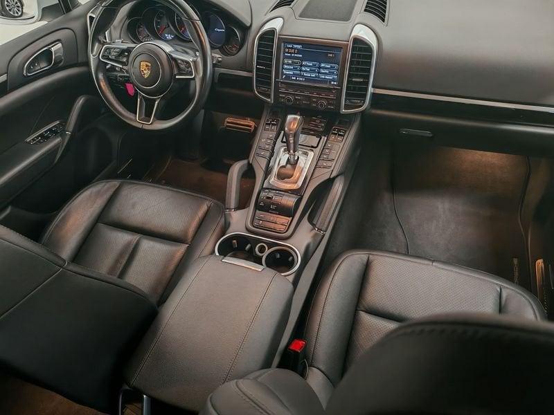 Porsche Cayenne Cayenne 3.0 Diesel IVA ESPOSTA