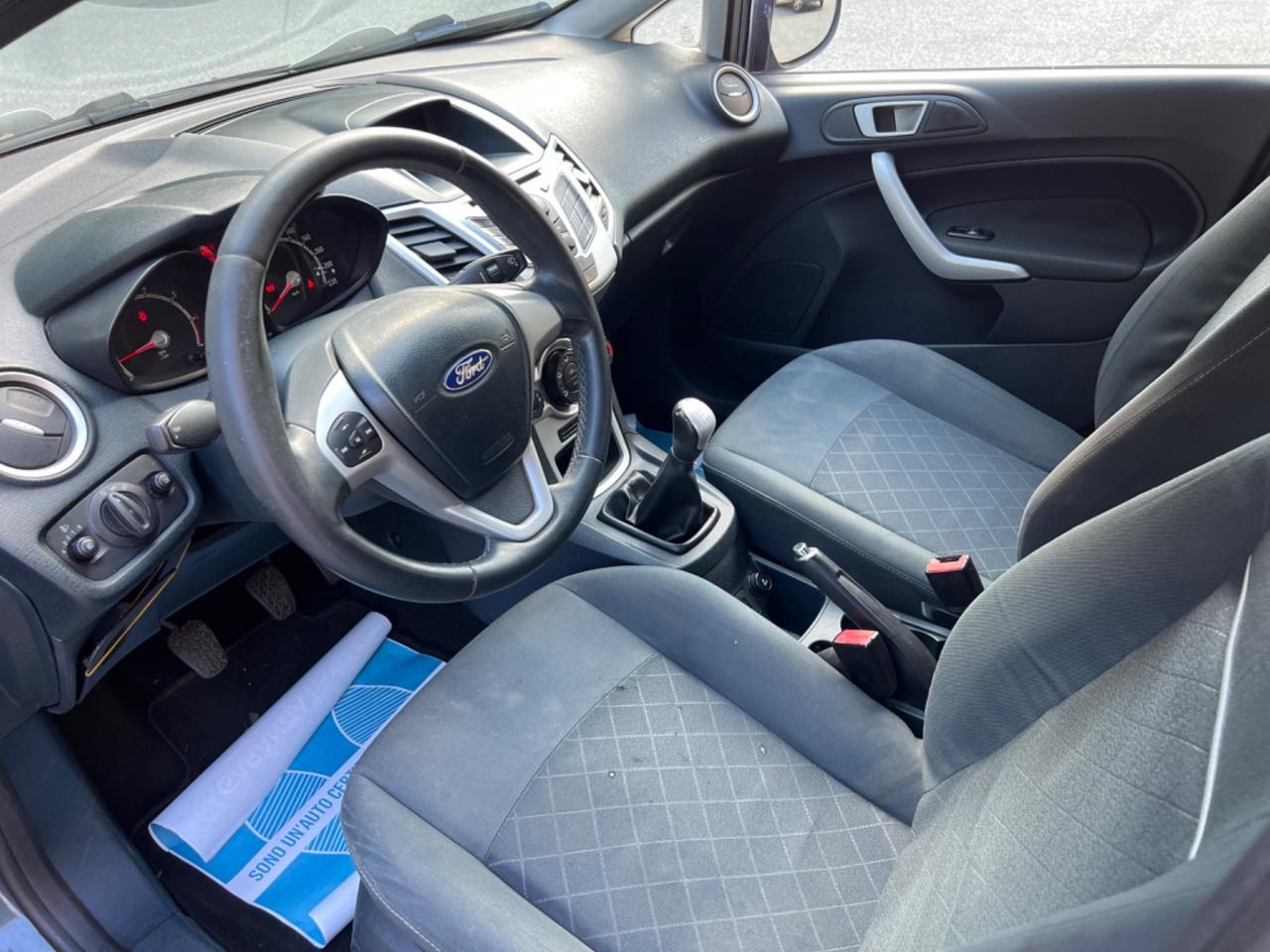 Ford Fiesta 1.2 82 CV 5 porte Titanium
