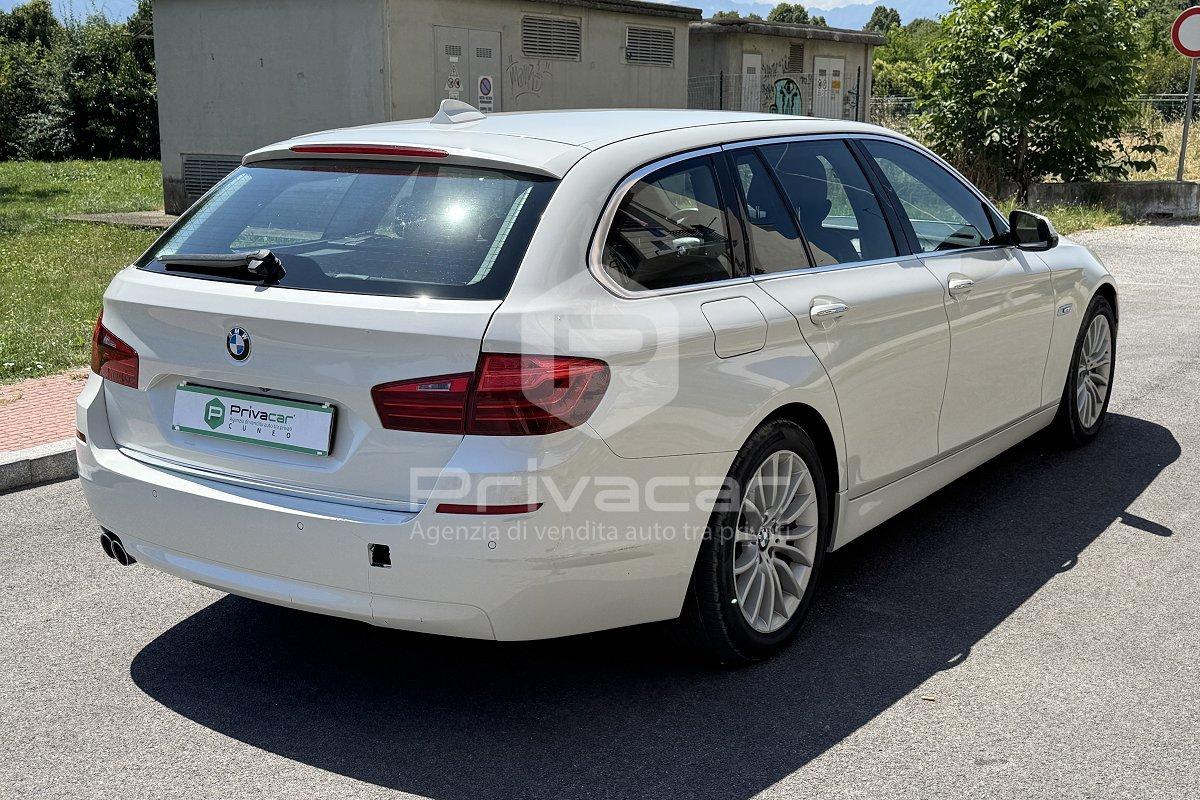 BMW 520d xDrive Touring Luxury