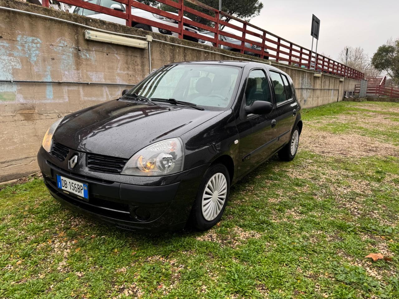 Renault Clio Storia 1.2 16V 5 porte Dynamique