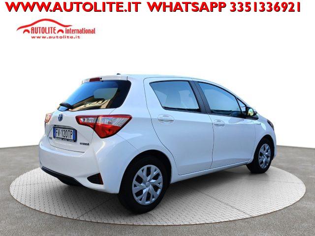 TOYOTA Yaris 1.5 Hybrid 5 porte Business