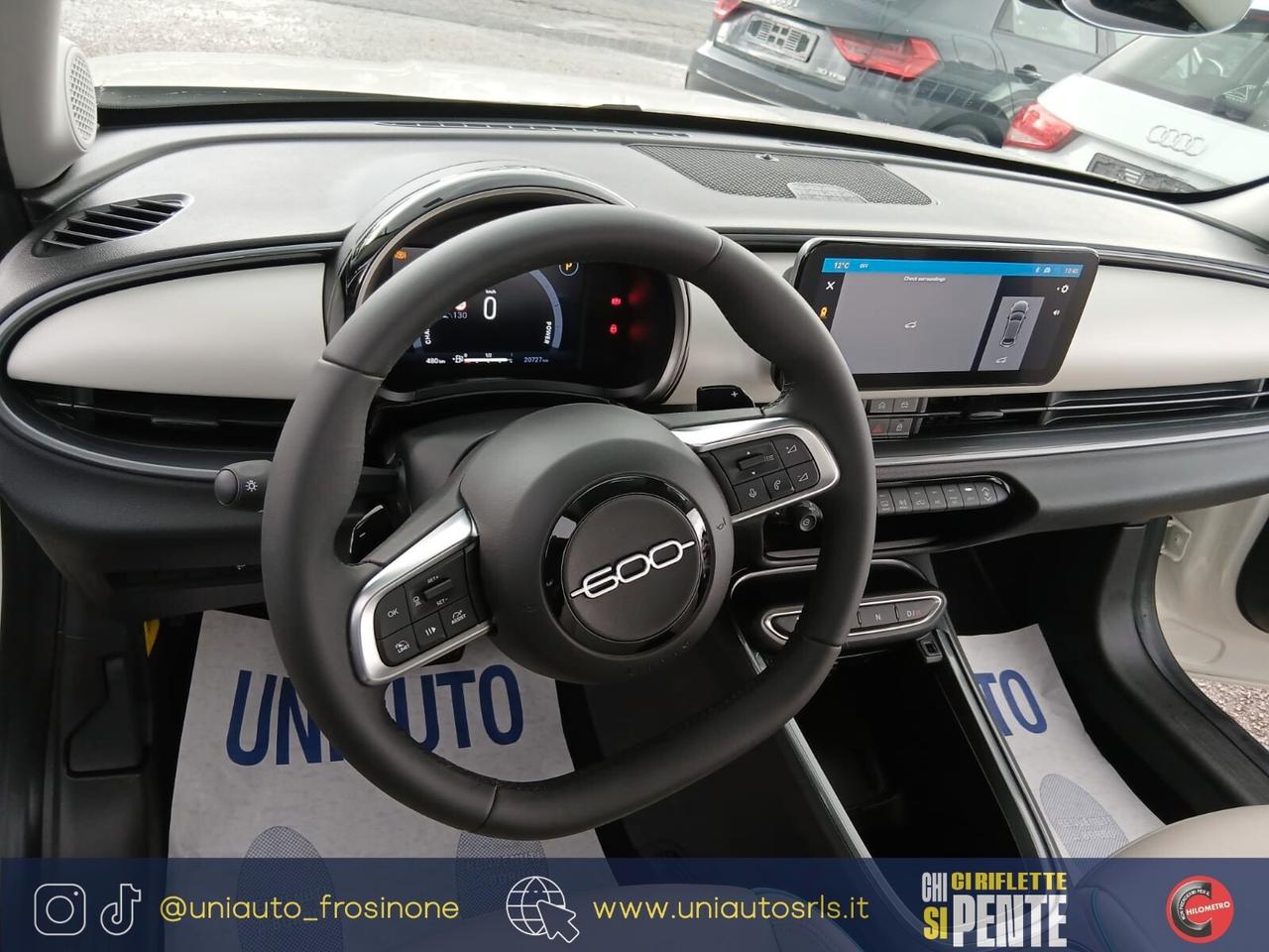 Fiat 600 Hybrid 110 CV DCT MHEV La Prima