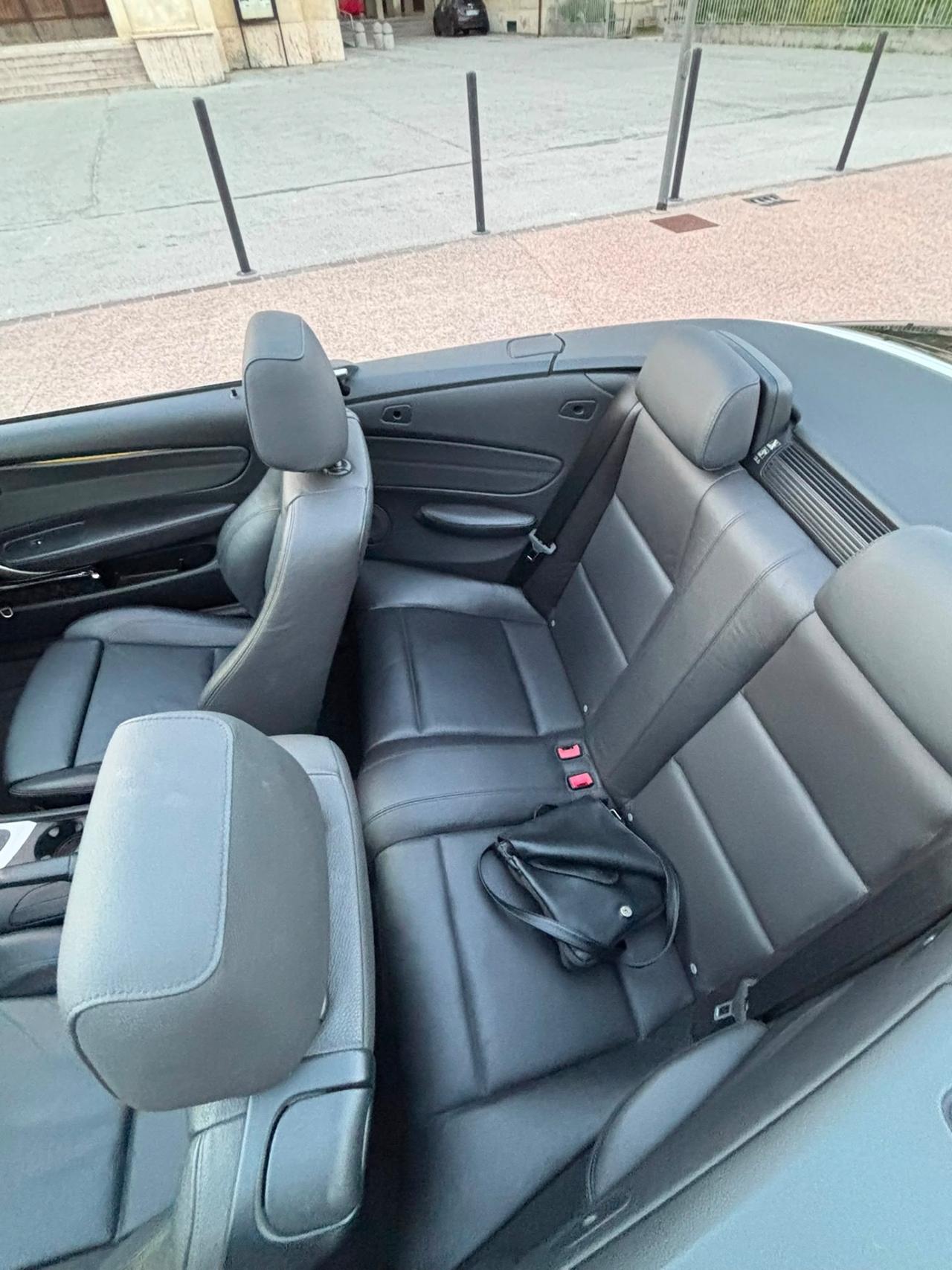 Bmw 120 .2.0 i Cabrio Attiva pronta al uso