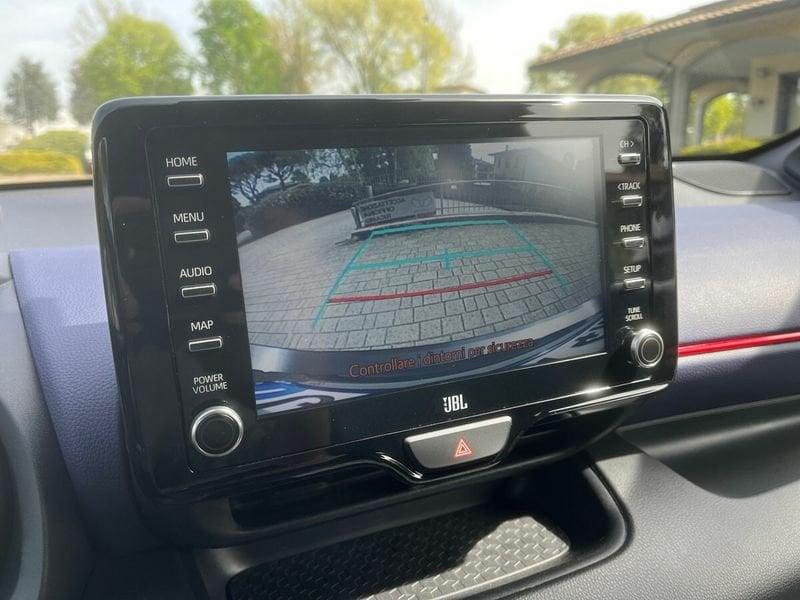 Toyota Yaris Hybrid Energy MY21