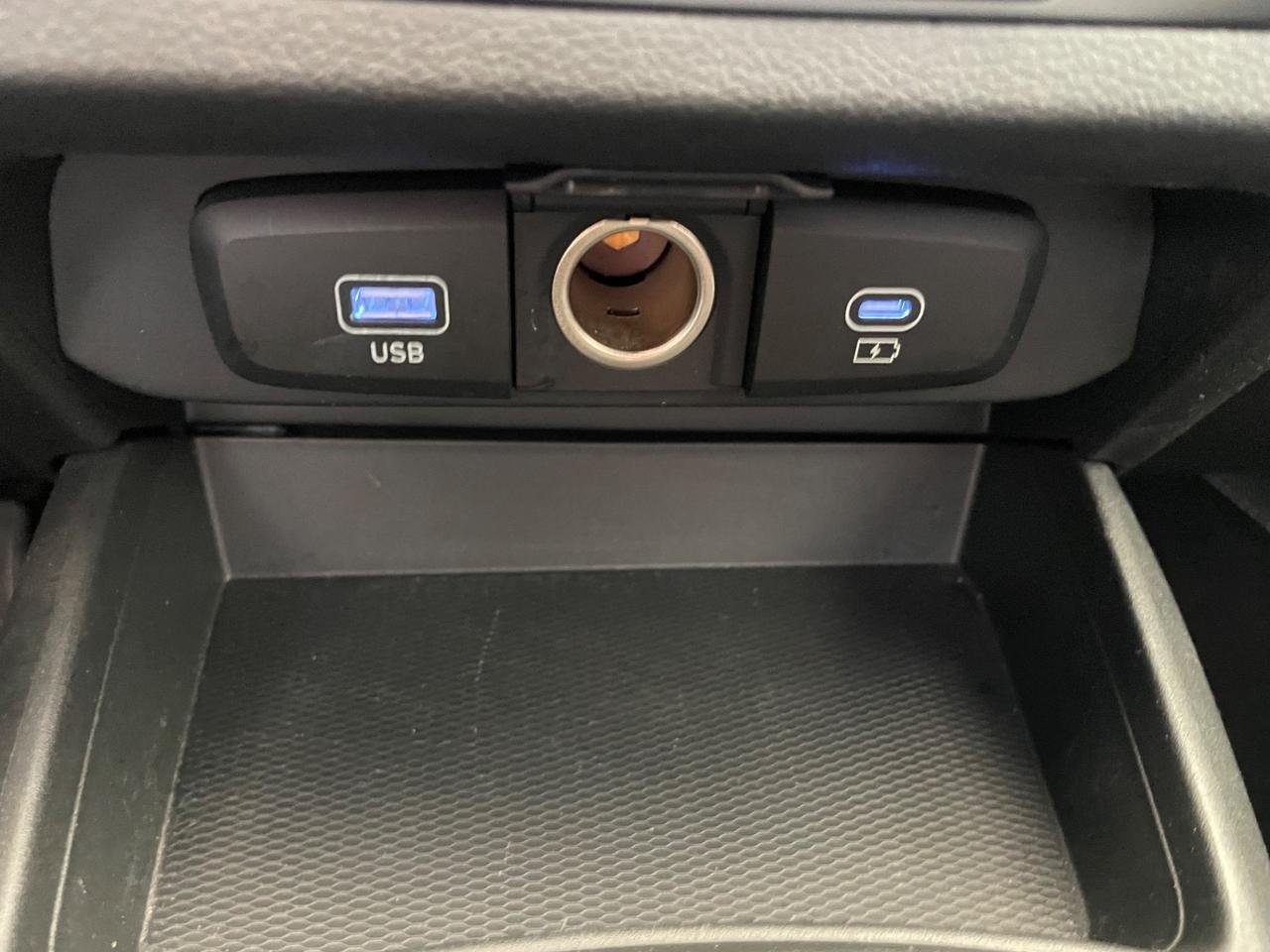 Hyundai i10 1.0 GPL Connectline - Nesun vincolo -