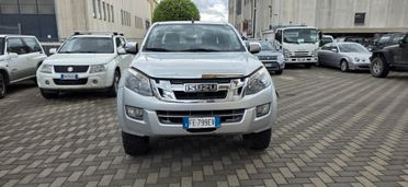Isuzu D-Max 2.5 Crew Cab Solar A/T 4WD VEICOLO PER COMMERCIANTI