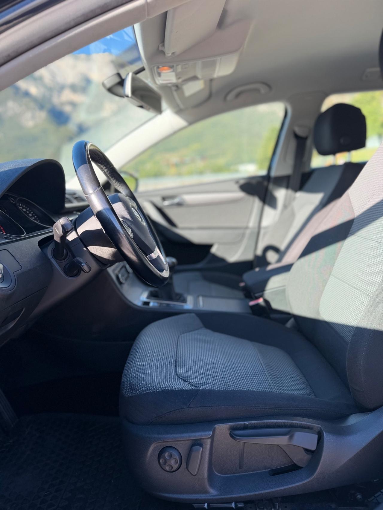 Volkswagen Passat Var. 1.4 TSI Benzina / Metano