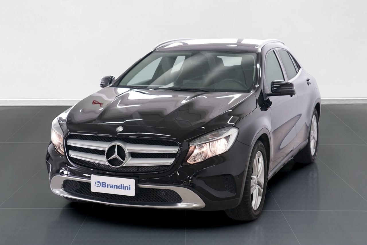 Mercedes-Benz Classe C Sportcoupe - CL203 B. GLA 180 d (cdi) Sport auto