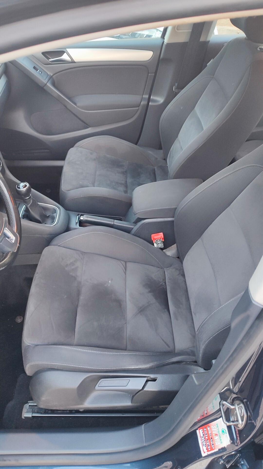 Volkswagen Golf 1.6 TDI DPF 5p. Highline