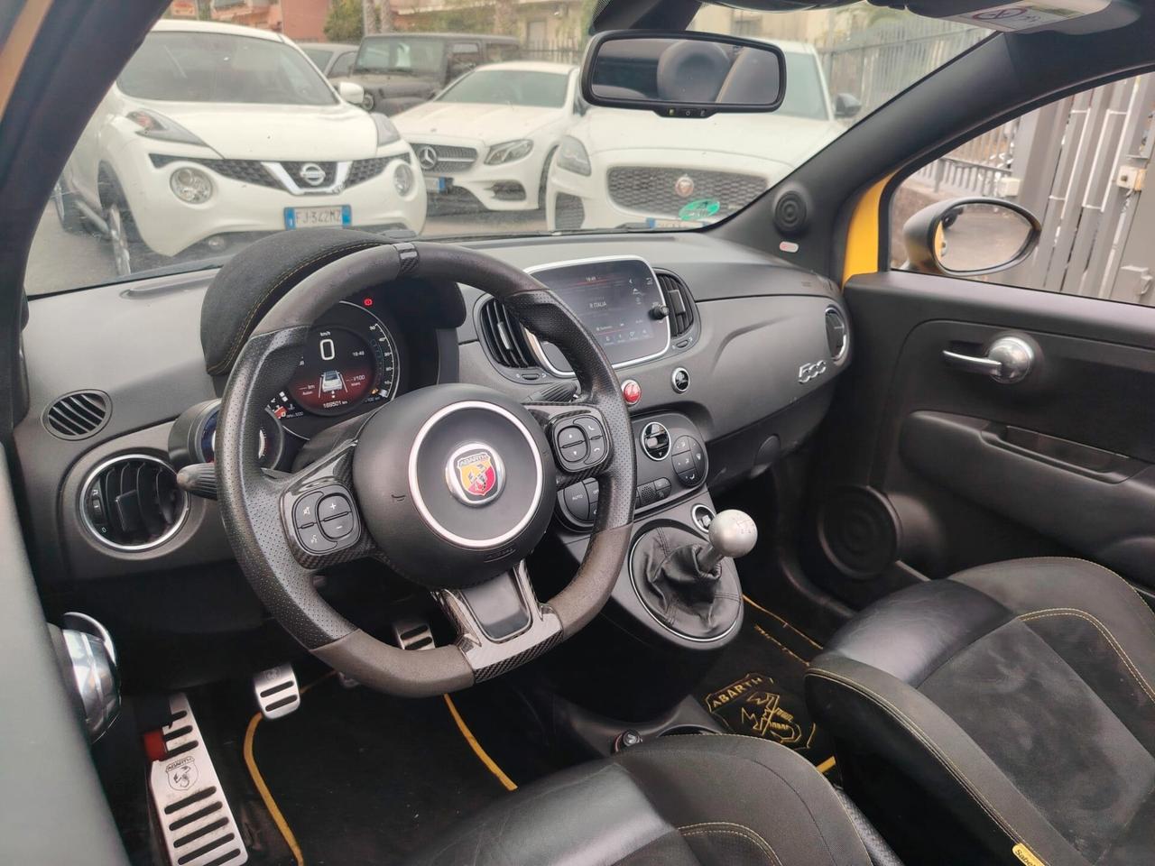 Abarth 595 C 1.4 Turbo T-Jet 180 CV Competizione