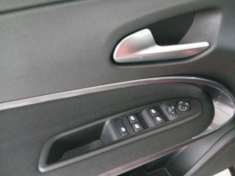 FIAT 600 1.2 hybrid 145cv auto