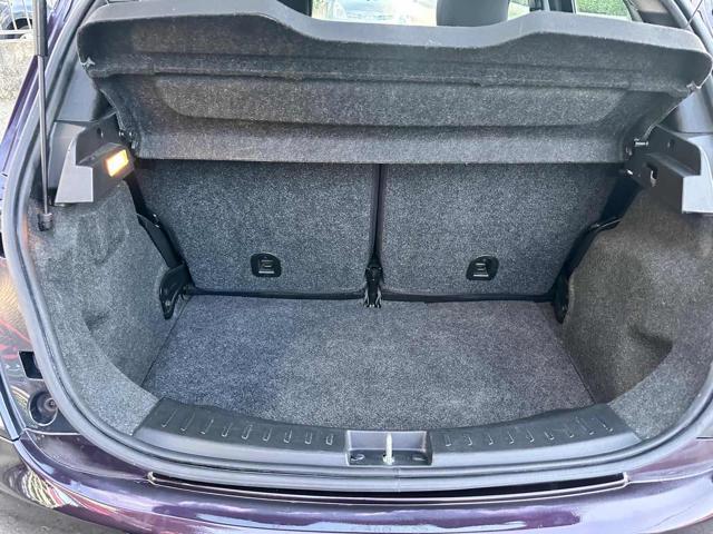 LANCIA Ypsilon 1.2 69 CV 5 porte Platinum