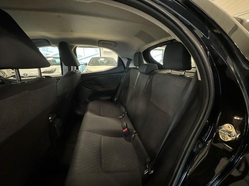 Toyota Yaris Hybrid Active MY21