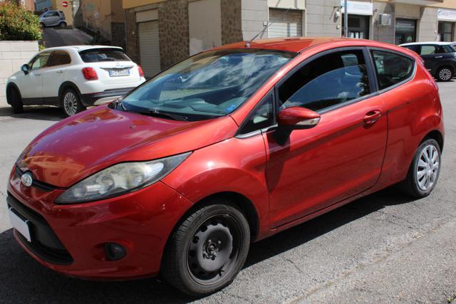 FORD Fiesta + 1.4 TDCi 68CV 3 porte U. Proprietario Neopat.