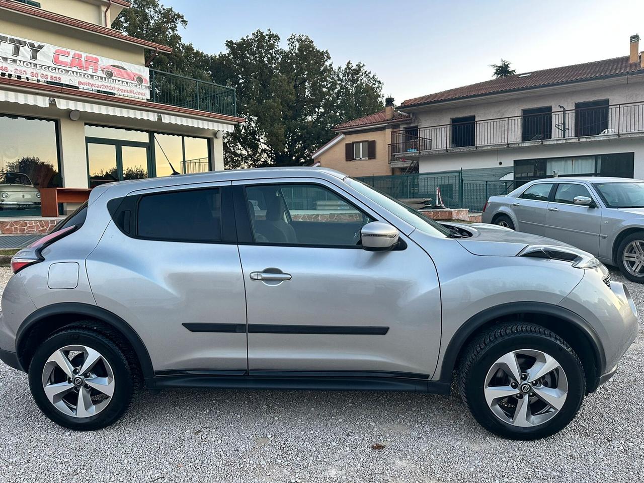 Nissan Juke 1.6 GPL Acenta