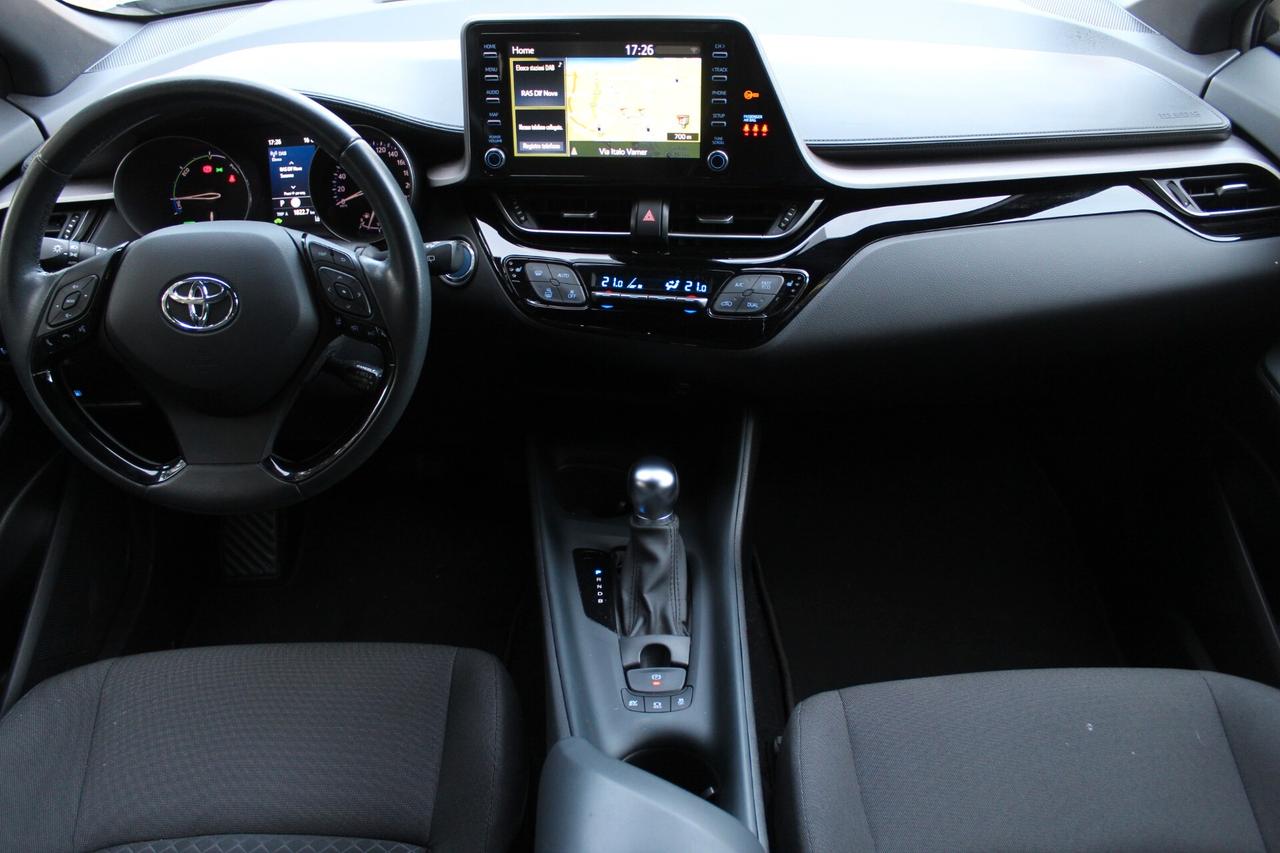 Toyota C-HR Hybrid soli 21800 KM