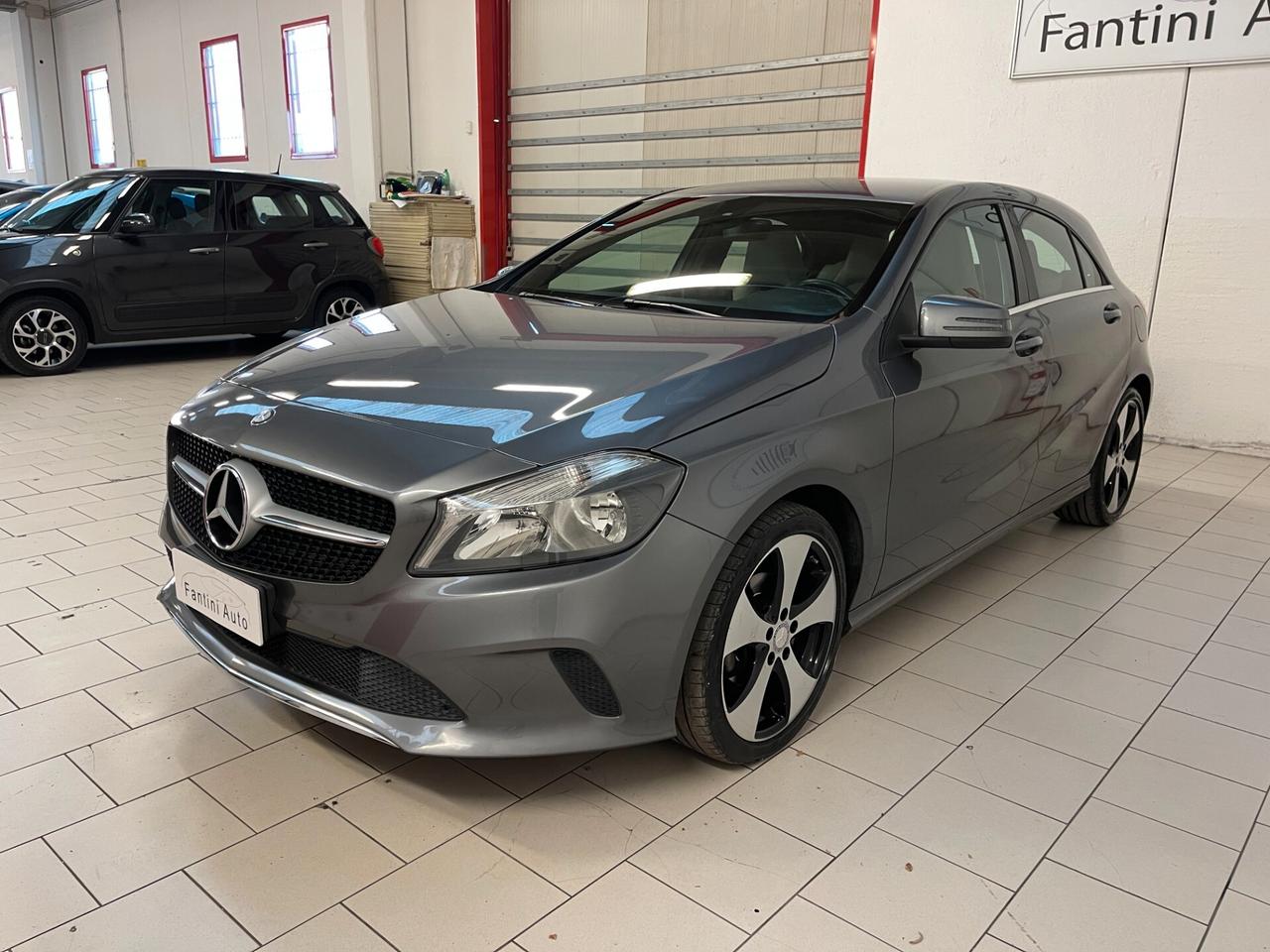 Mercedes-Benz A 180 d Sport c.auto-Ok Neopatentati-LEGGI SOTTO