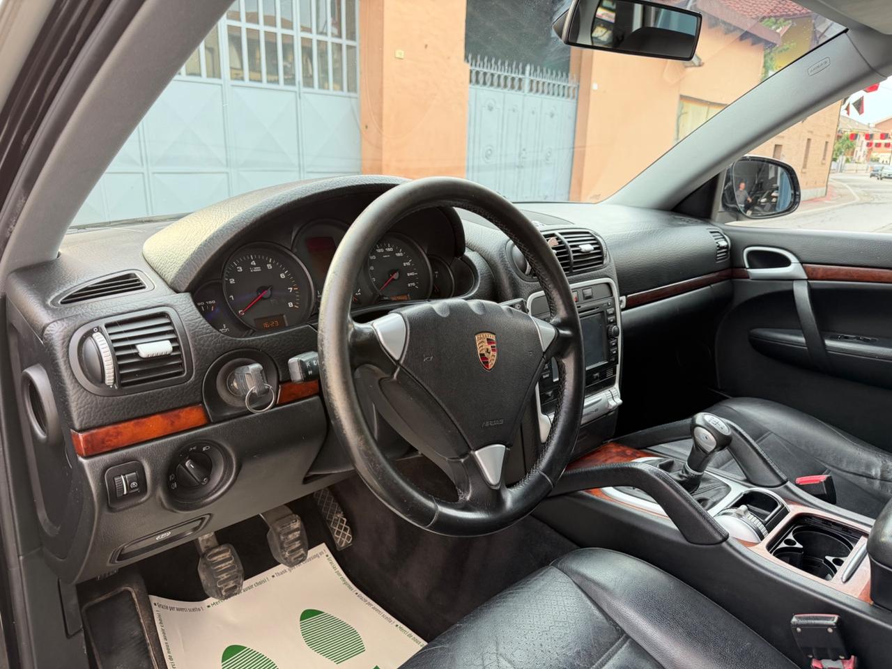 Porsche Cayenne 3.2 V6 cat
