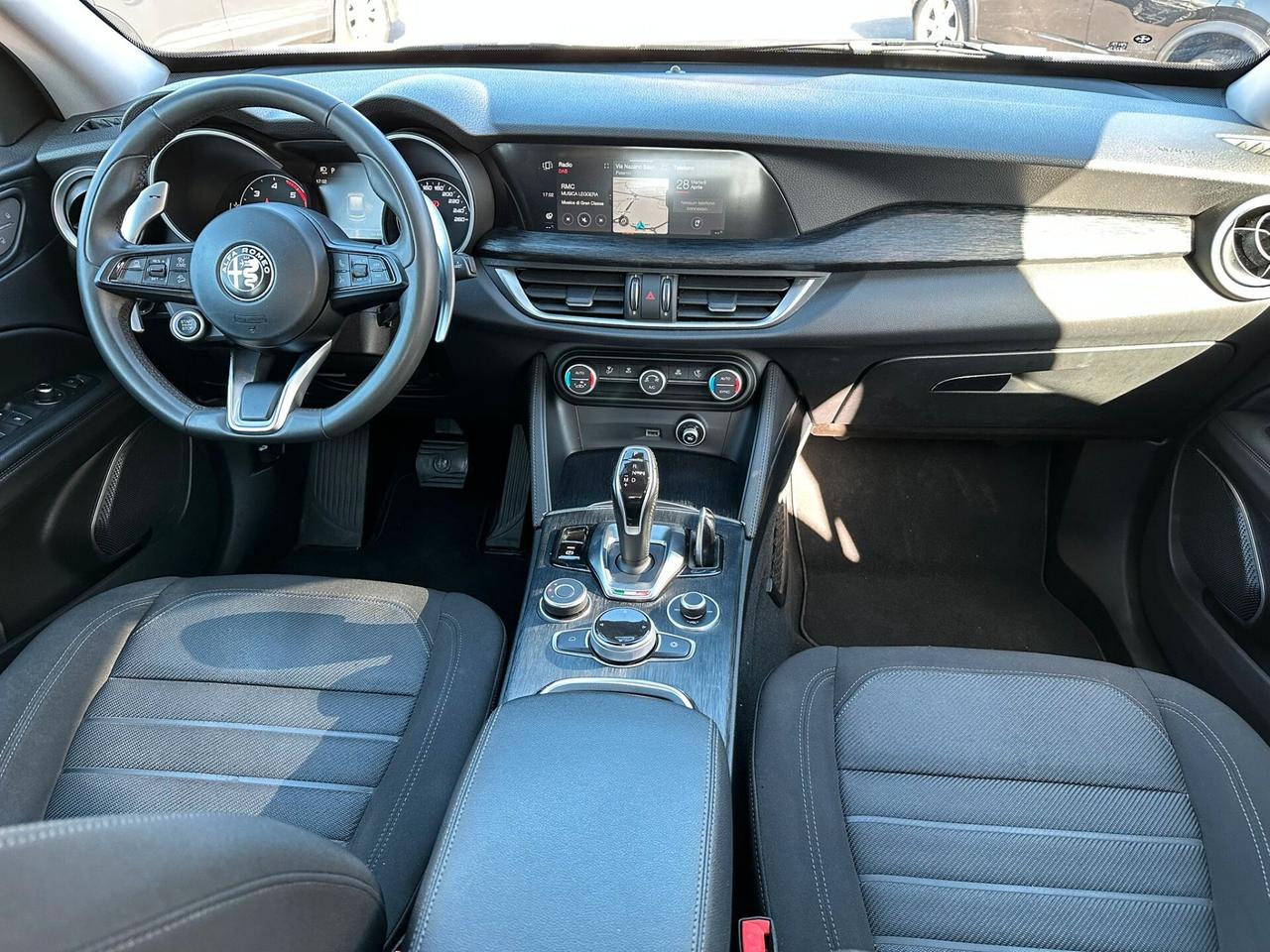Alfa Romeo Stelvio 2.2 Turbodiesel 160 CV AT8 RWD Business