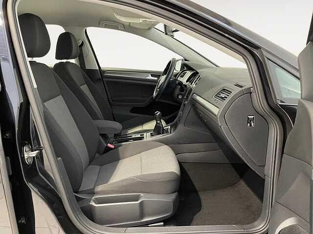 Volkswagen Golf 7ª serie 110CV 1.4TGI Comfortline BlueMotion - NEOPATENTATI -