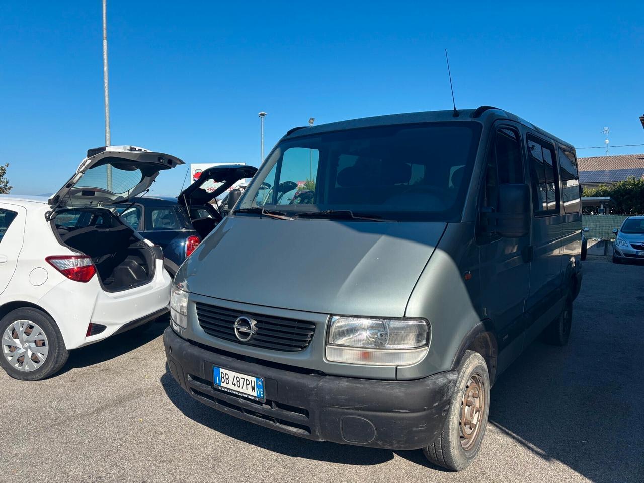 Opel Movano 9 posti 2.8 Diesel Neopatentati