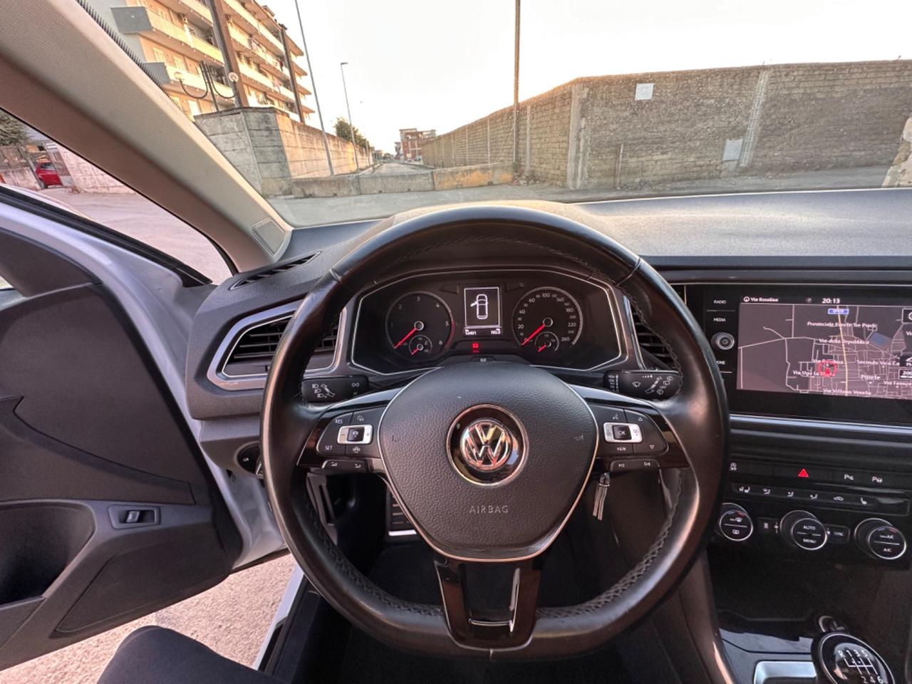 Volkswagen T-Roc IQ.DRIVE