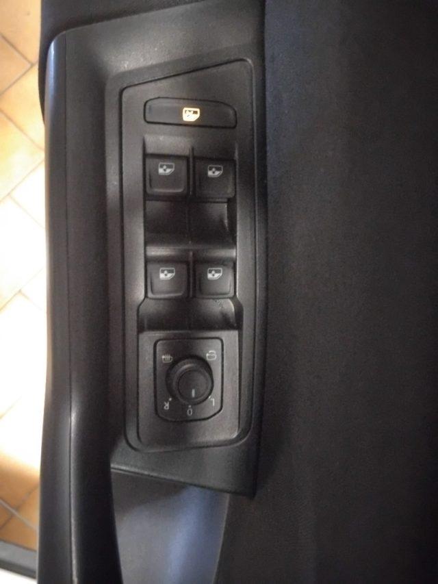 VOLKSWAGEN T-Roc 1.0 TSI Life 17"PROMO GRIMALDI SPECIAL DAY