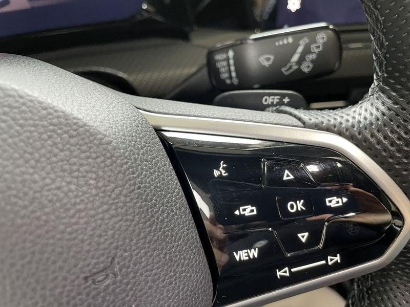 Volkswagen Golf Golf 2.0 TDI 150 CV DSG SCR R-Line