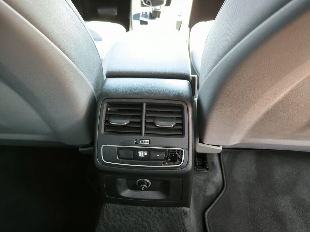 Audi A4 Avant 30 TDI/136 CV S tronic Business Advanced