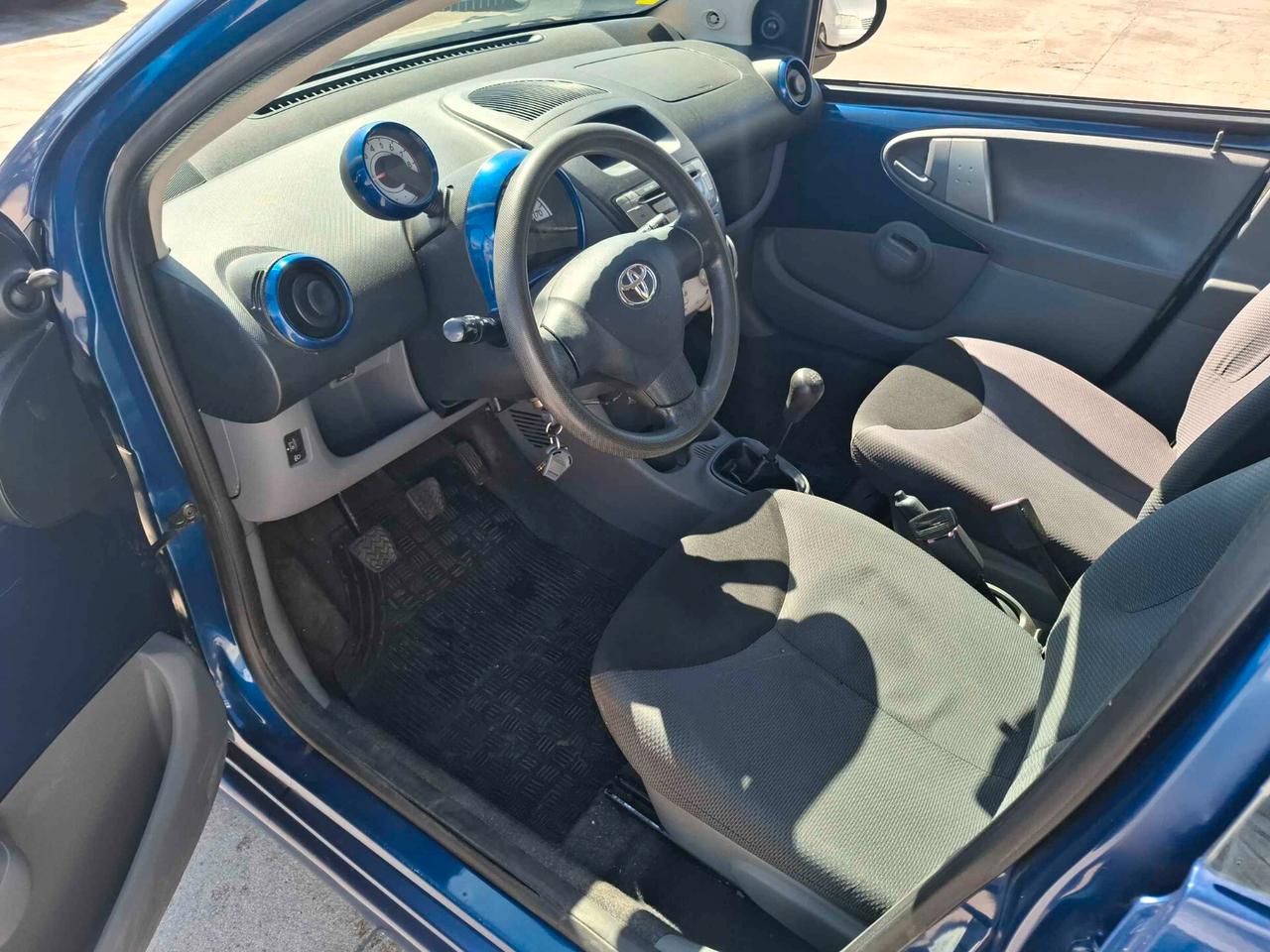 Toyota Aygo 1.0 BENZINA - 2008 5 PORTE