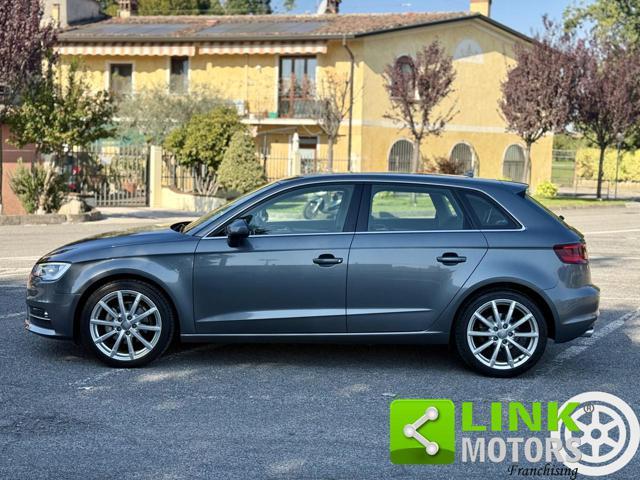 AUDI A3 Sportback S TRONIC AMBITION