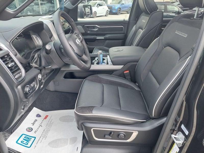 Dodge RAM NUOVO RAM 2025 LARAMIE BLACK 3.0L Twin-Turbo 420CV GPL