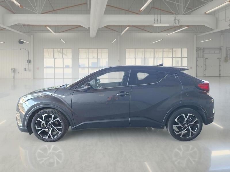 TOYOTA C-HR 1.8H 98CV E-CVT Dynamic
