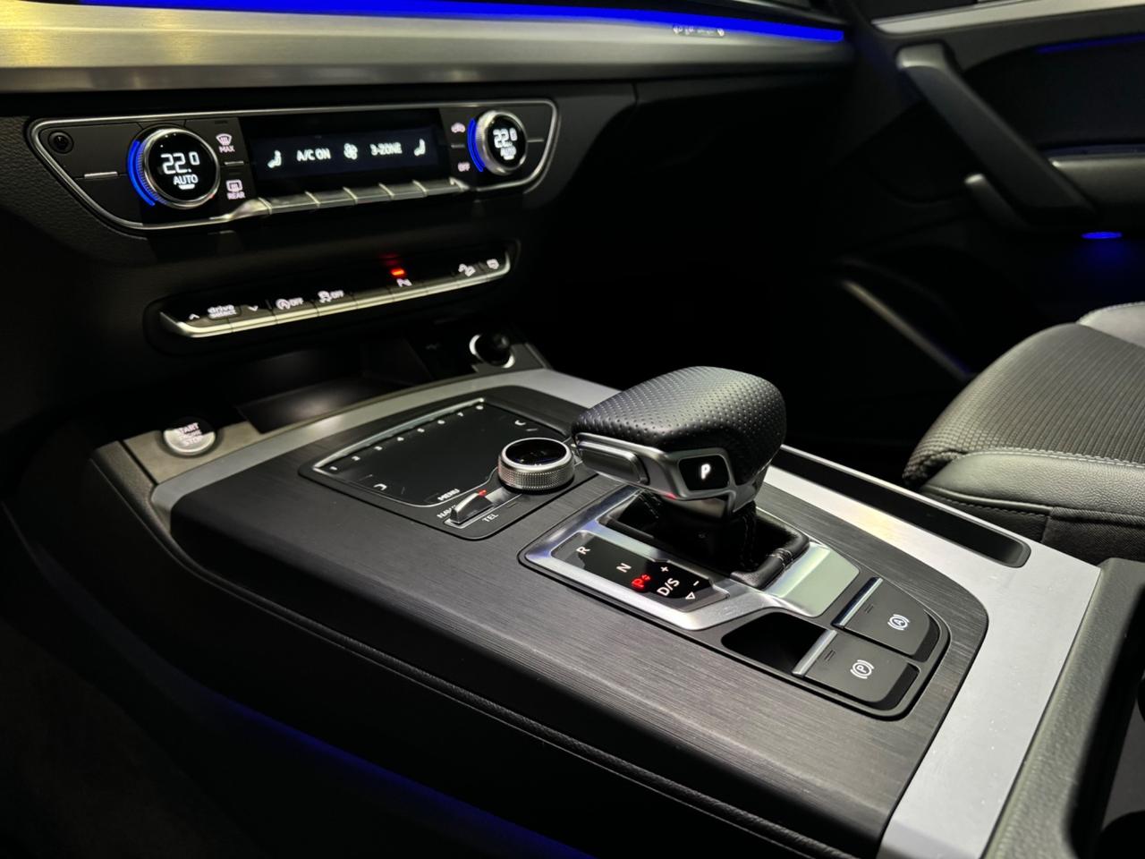 Audi Q5 40 TDI quattro S tronic line plus