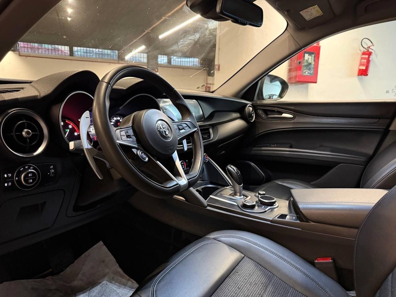 Alfa Romeo Stelvio 2.2 Turbodiesel 210 CV AT8 Q4 Business