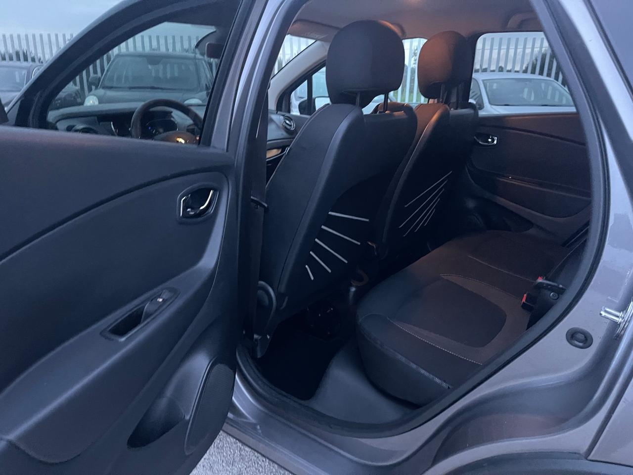 RENAULT CAPTUR 0.9 TCE 90CV R-LINK FULL LED MY14