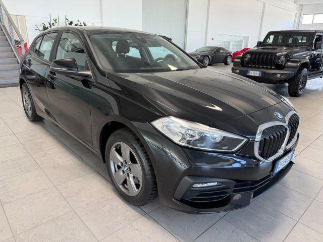 BMW 116 d 5p. Business Advantage