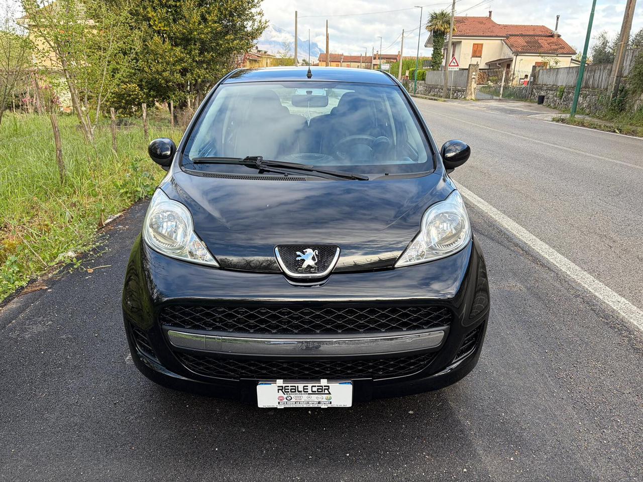 Peugeot 107 1.0 Benzina 68CV 5p. Plaisir automatica
