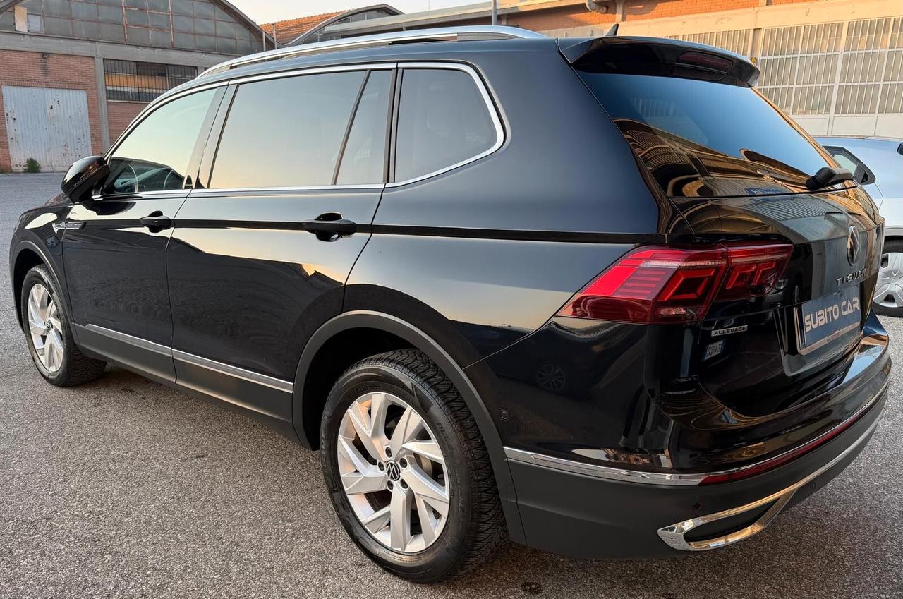 Volkswagen Tiguan Allspace 2.0 TDI SCR DSG Elegance 7 posti TETTO APRIBILE